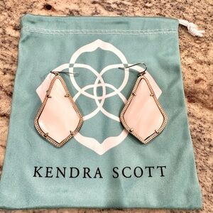 Kendra Scott Earrings, Alex in mother of pearl